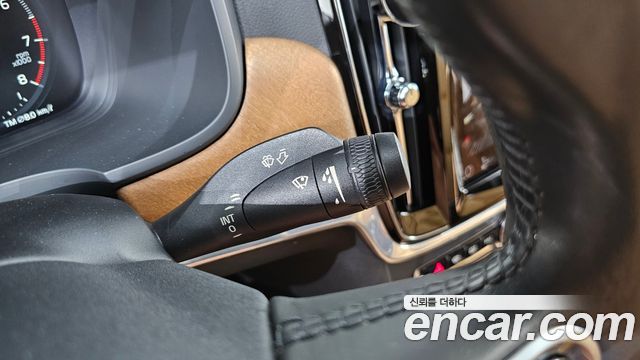 Volvo S90 2020 — photo 29
