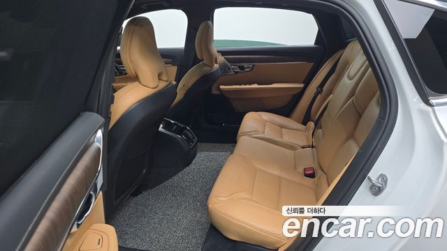 Volvo S90 2023 — photo 18