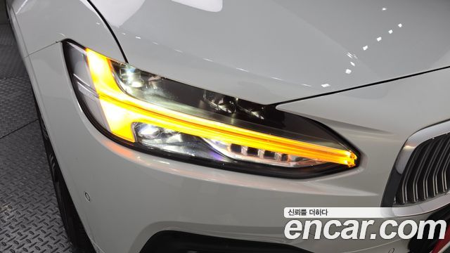 Volvo S90 2023 — photo 8