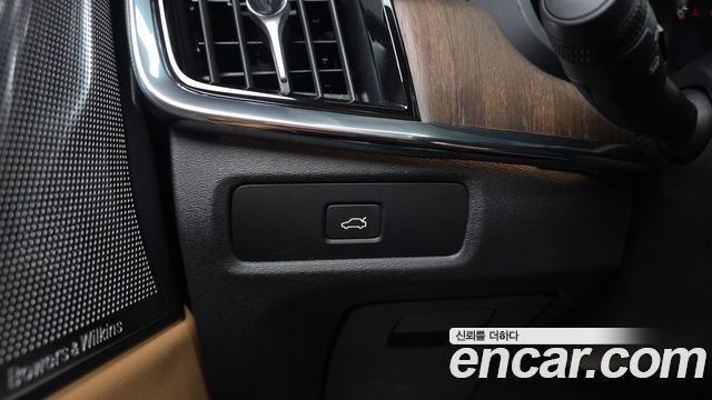 Volvo S90 2023 — photo 29