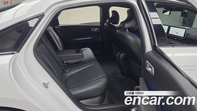 Hyundai Ioniq6 2025 — photo 18