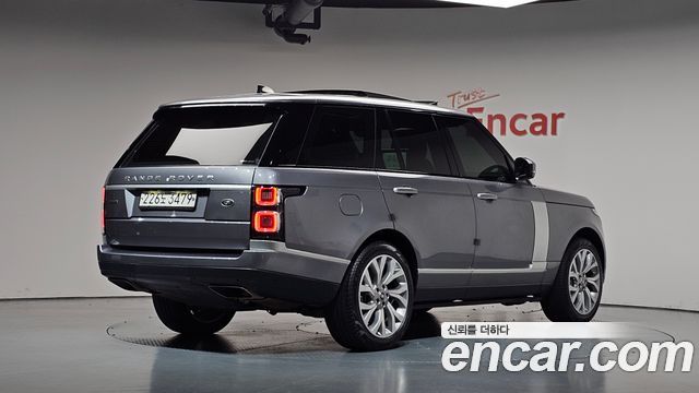 Land Rover Range Rover 2020 — photo 2