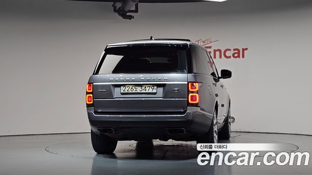 Land Rover Range Rover 2020 — photo 4