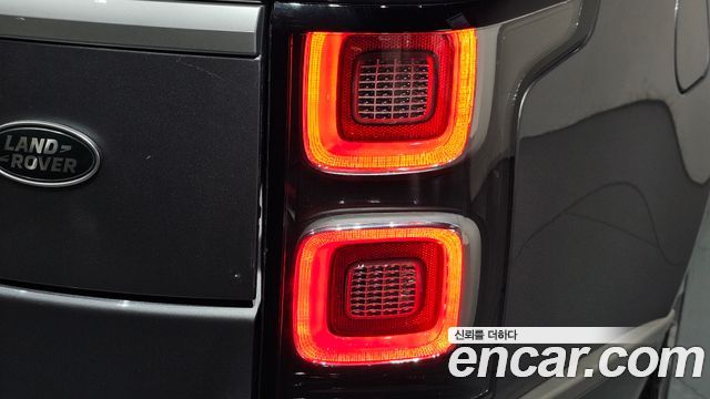 Land Rover Range Rover 2020 — photo 9