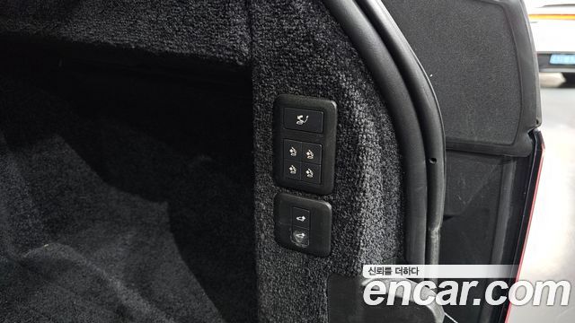 Land Rover Range Rover 2020 — photo 30