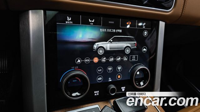 Land Rover Range Rover 2020 — photo 35