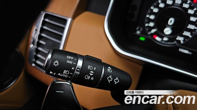 Land Rover Range Rover 2020 — photo 37