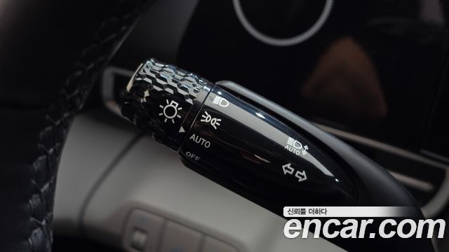Hyundai AVANTE 2022 — photo 25
