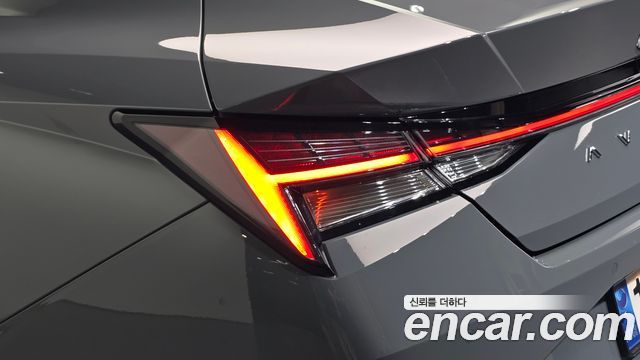 Hyundai AVANTE 2022 — photo 9