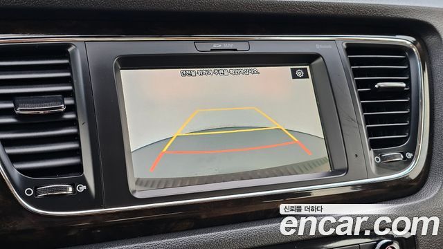 Kia Canival 2019 — photo 21