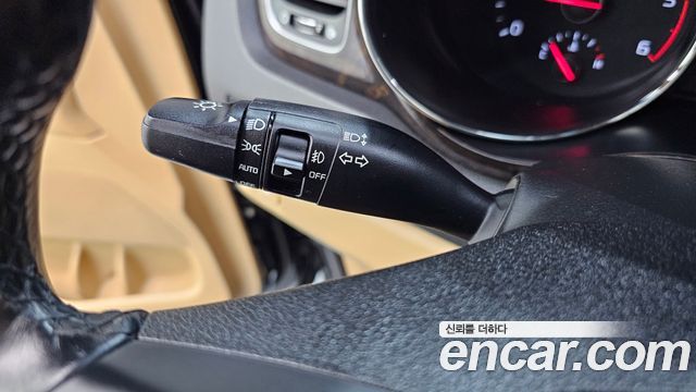 Kia Canival 2019 — photo 24
