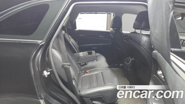 Kia Sorento 2017 — photo 11
