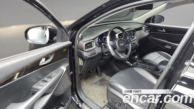 Kia Sorento 2017 — photo 12