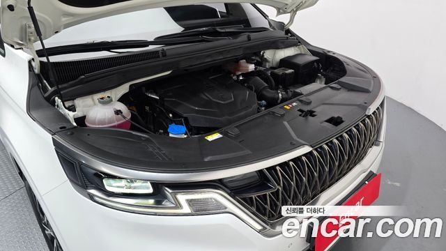 Kia Canival 2023 — photo 6