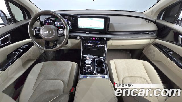Kia Canival 2023 — photo 7