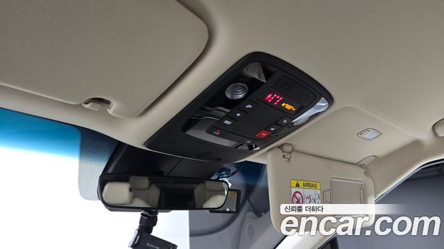 Kia Canival 2023 — photo 19