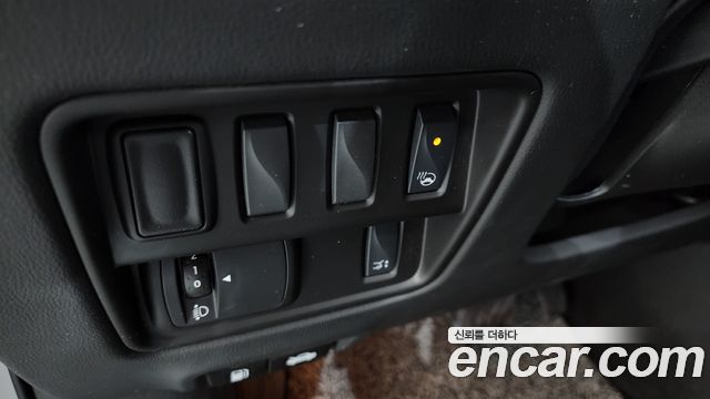 Renault Korea QM6 2023 — photo 27