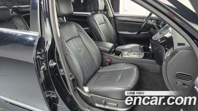 Hyundai Genesis 2013 — photo 12