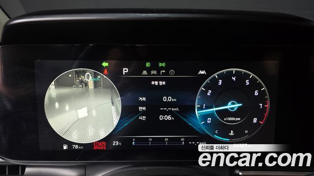 Kia Canival 2021 — photo 8