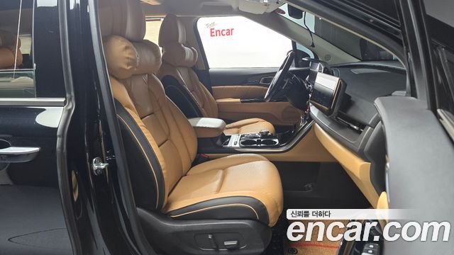 Kia Canival 2021 — photo 11