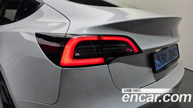 Tesla Model 3 2022 — photo 9