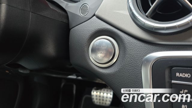 Mercedes-Benz CLA-Class 2018 — photo 27