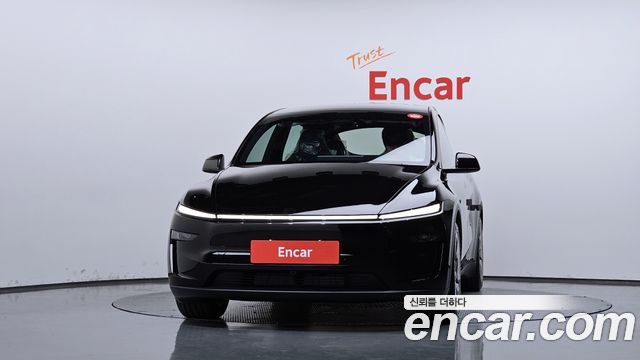 Tesla Model Y 2026 — photo 3