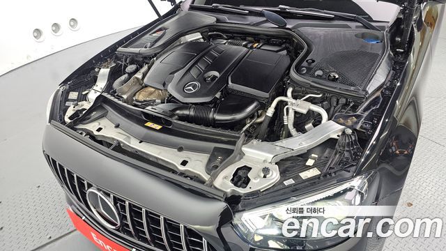 Mercedes-Benz E-Class 2021 — photo 6