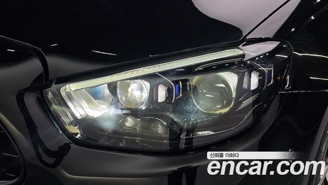 Mercedes-Benz E-Class 2021 — photo 8