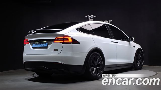 Tesla Model X 2024 — photo 2