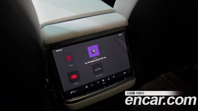 Tesla Model X 2024 — photo 30