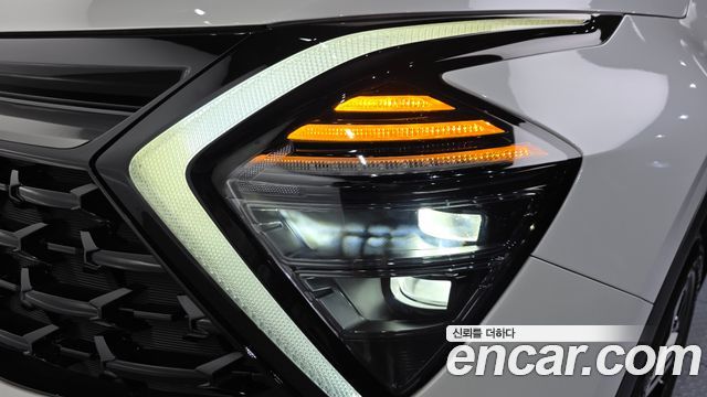 Kia Sportage 2024 — photo 8