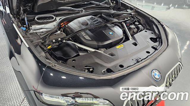 BMW 7-Series 2023 — photo 6