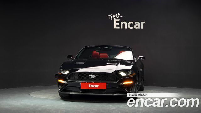 Ford Mustang 2021 — photo 3