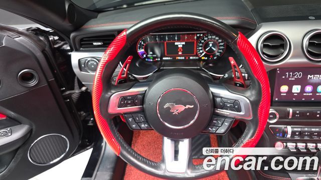 Ford Mustang 2021 — photo 13