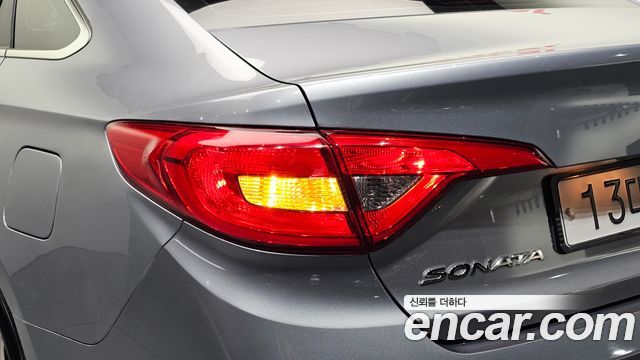 Hyundai Sonata 2017 — photo 9