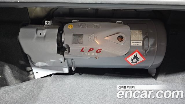 Hyundai Sonata 2017 — photo 31