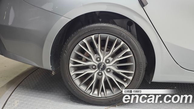 Kia K3 2022 — photo 5