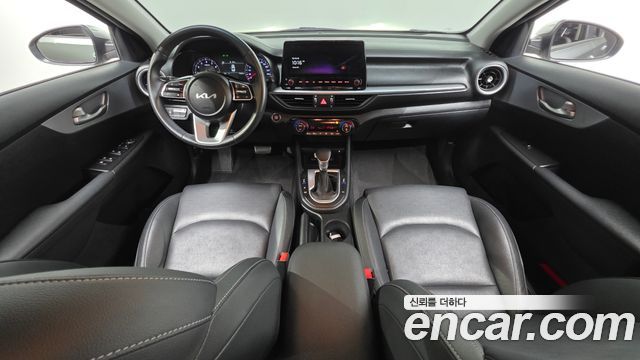 Kia K3 2022 — photo 10