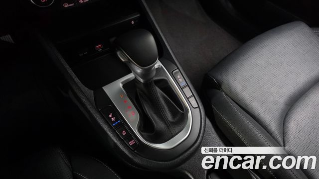 Kia K3 2022 — photo 12