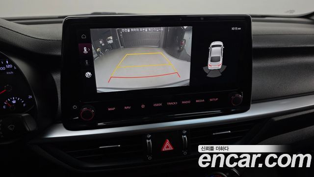 Kia K3 2022 — photo 22