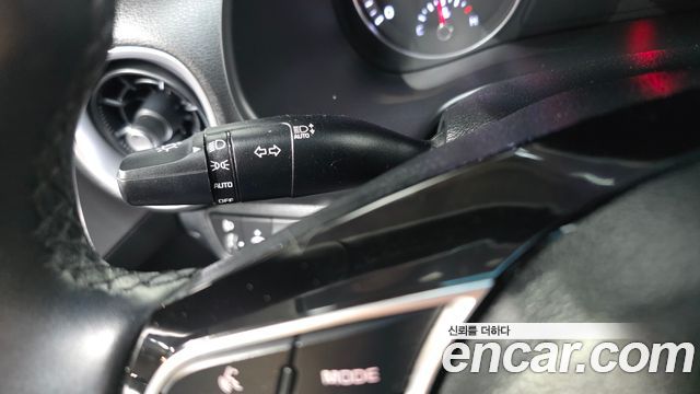 Kia K3 2022 — photo 34
