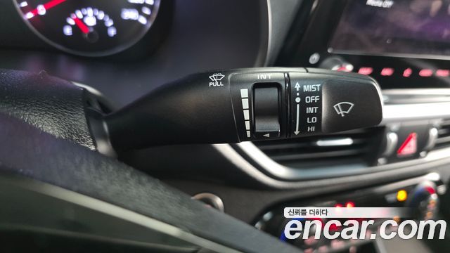 Kia K3 2022 — photo 35