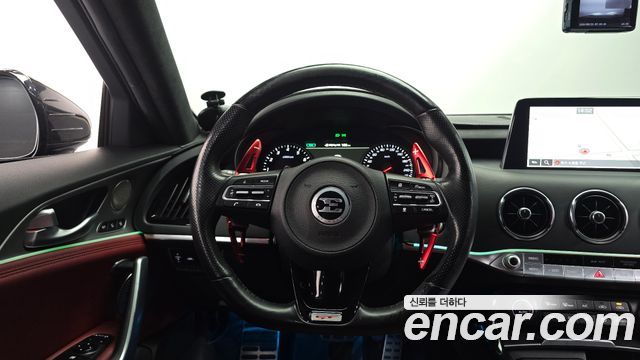 Kia Stinger 2019 — photo 18