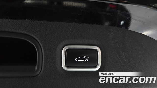 Kia Stinger 2019 — photo 22