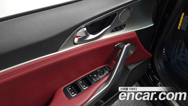 Kia Stinger 2019 — photo 24