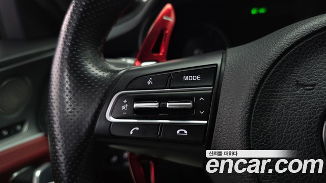 Kia Stinger 2019 — photo 30