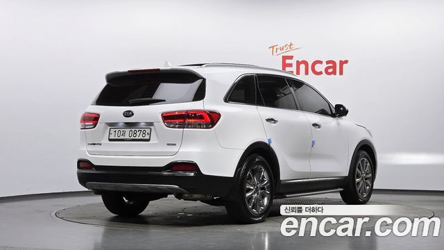 Kia Sorento 2016 — photo 2