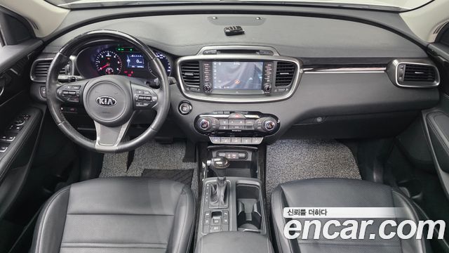 Kia Sorento 2016 — photo 10