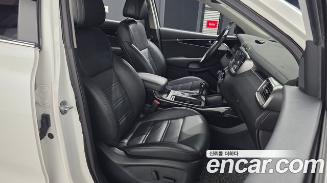 Kia Sorento 2016 — photo 17